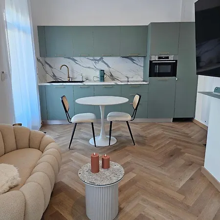 Elegance, Hauts Plafonds & Charme